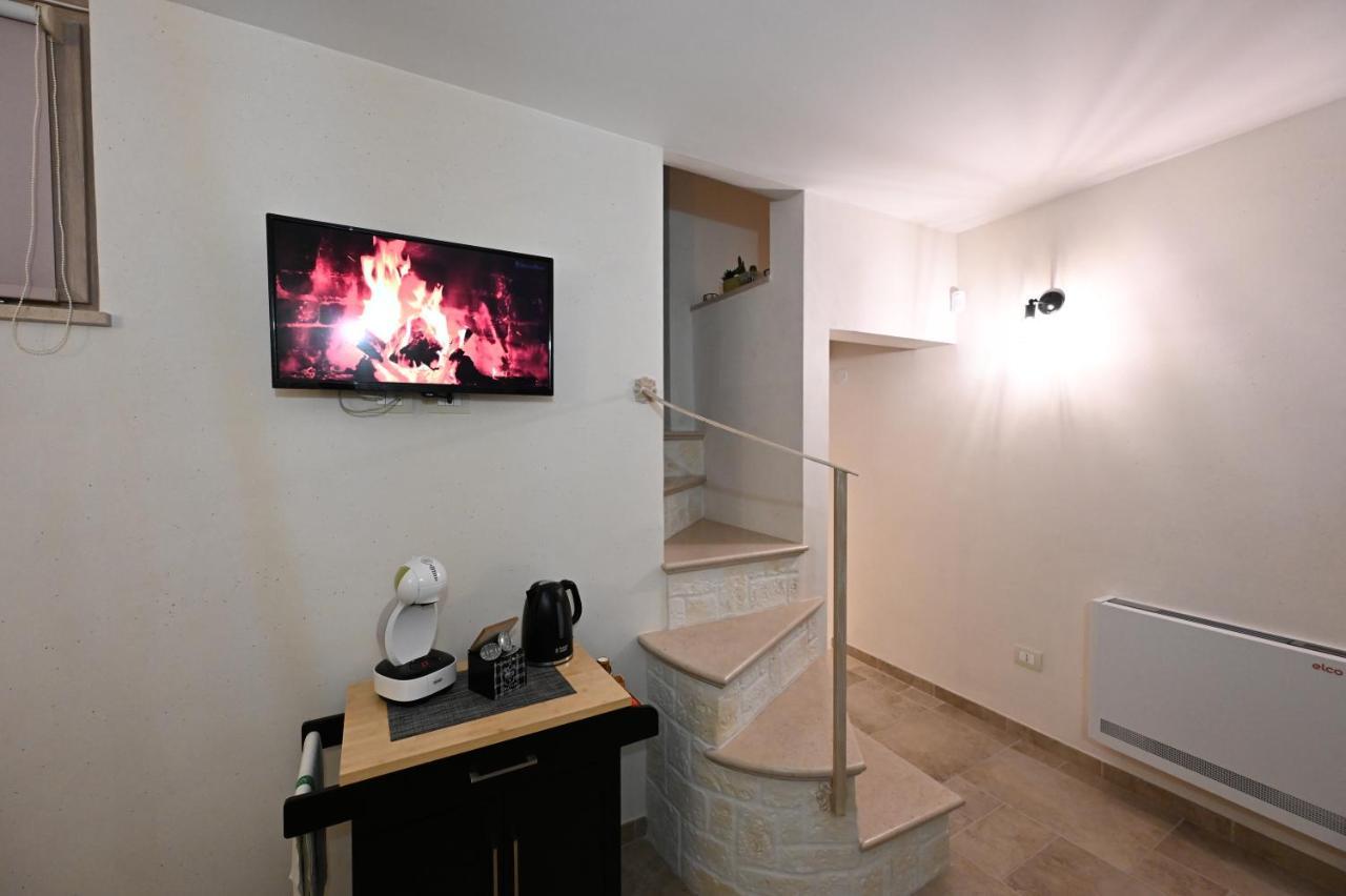 Suite Laurel Spa Con Idromassaggio Fasano Exterior foto