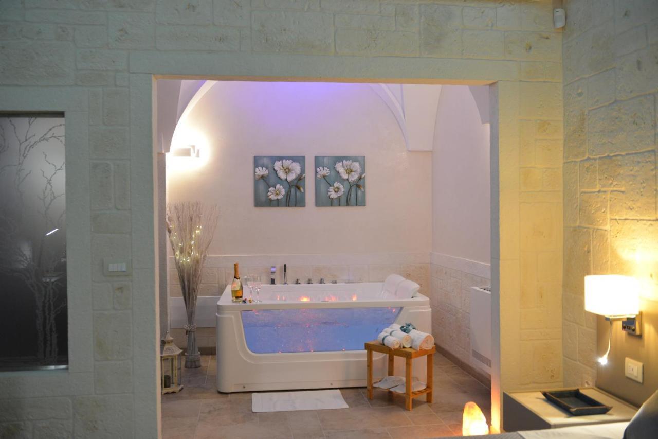 Suite Laurel Spa Con Idromassaggio Fasano Exterior foto