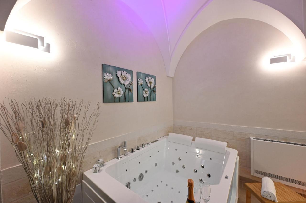Suite Laurel Spa Con Idromassaggio Fasano Exterior foto