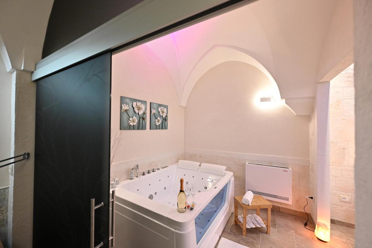 Suite Laurel Spa Con Idromassaggio Fasano Exterior foto